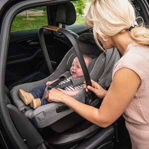 Nuna Pipa Next infant car seat (40-83cm) Granite - Joie