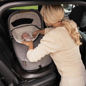 Nuna Cari Next carrycot- car seat 40-70cm, Granite - Nuna