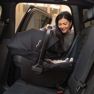 Nuna Pipa Urbn автокресло 40-75cm, Caviar - Nuna