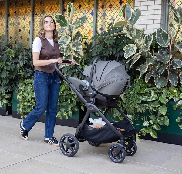 Joie Finiti 2in1 stroller set Signature Evergreen  - Joie