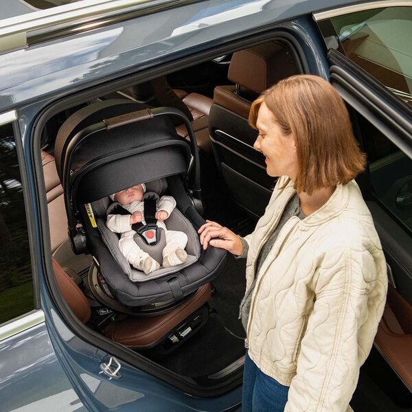 Nuna Base Curv база isofix  - Nuna
