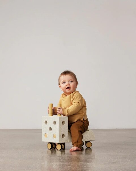 Modu pealeistutav sõiduk Tiny Ride Sand Grey/Honey Yellow - Modu